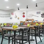 San Miguel Отель Хихон